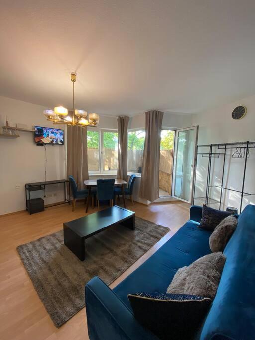 Apartment With Balcony ベルリン エクステリア 写真