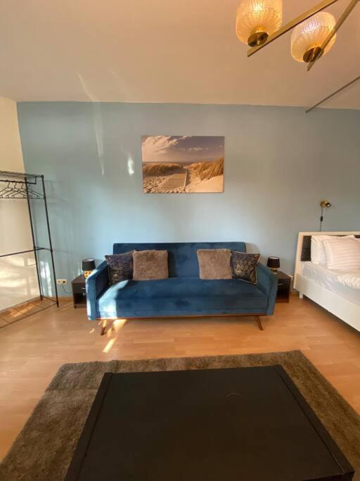 Apartment With Balcony ベルリン エクステリア 写真